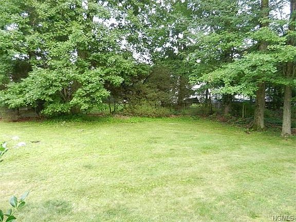 3rd image of 6 Ellen St