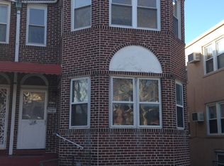 2228 37th St, Astoria, NY 11105