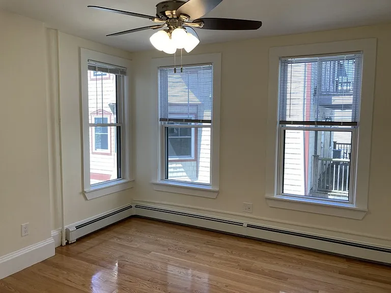 33 Brookline St #13 — Photo 8