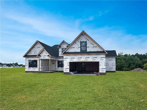 101 Yawl St, Elizabeth City, NC 27909