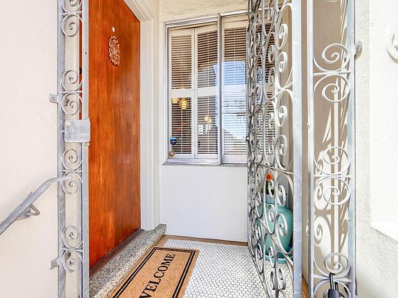 5th image of 60 Somerset St