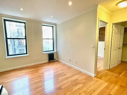 Rented by Compass | media 17
