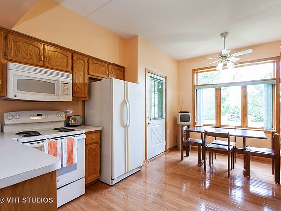 5th image of 6412 Pine Trail Ln APT 2