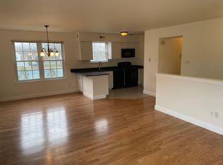 591 S Dove Rd #B, Morrisville, PA 19067