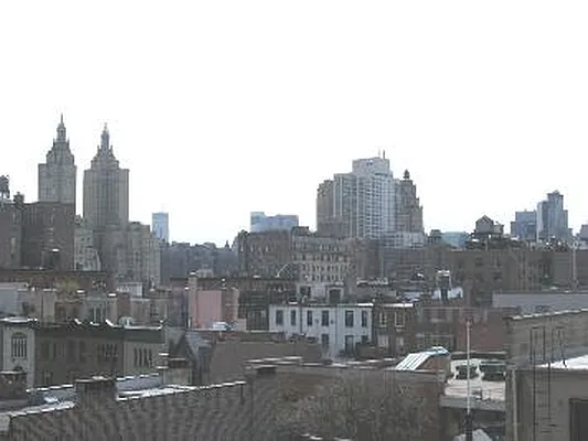 Sold by Corcoran | media 14