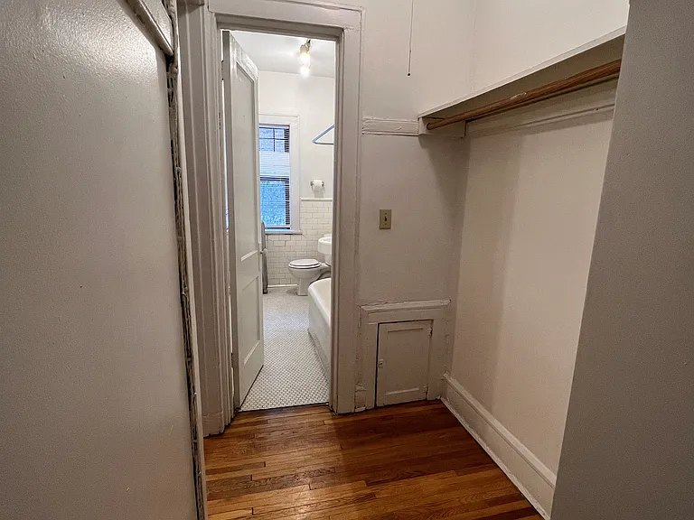 Stevens Square Apartments — Photo 65