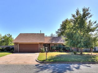 2424 Cypress Ct, Edmond, OK 73013