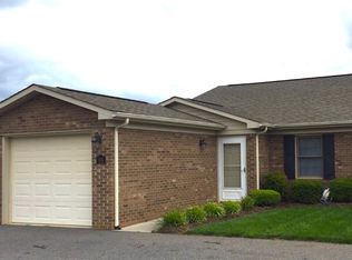 94 Hawthorne Ct, Collinsville, VA 24078
