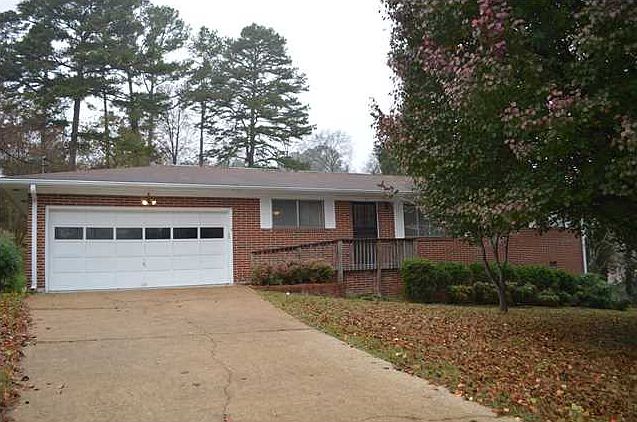 1st image of 9 Sylvia Dr