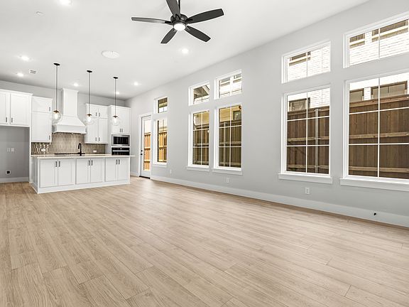 4th image of 12021 Brubaker Dr