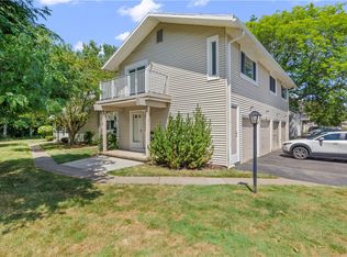 473 Eastbrooke Ln, Rochester, NY 14618