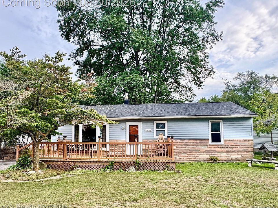 1st image of 39089 Wade Rd
