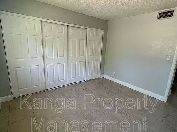 5th image of 3202 Louisiana Ave Unit D