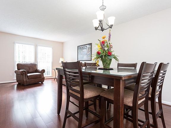 5th image of 146 Clearwater Dr