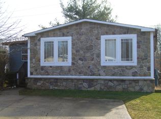 32 Whitman Rd, North Brunswick, NJ 08902