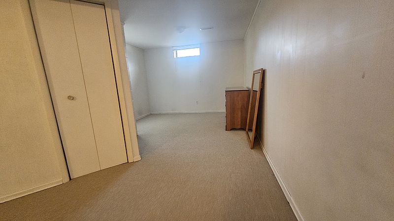Calgary House for rent - 4 Bedrooms — photo 17