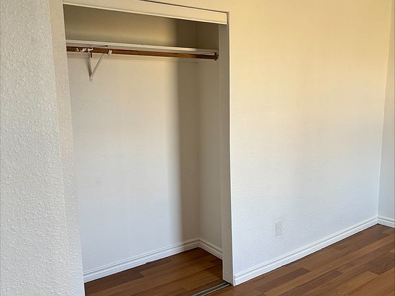 5th image of 1324 SE 8th Ave #2