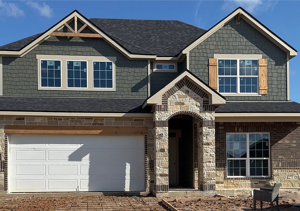 1st image of 1204 Patriot Dr