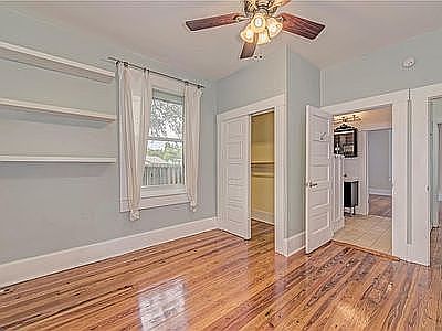 5th image of 5915 N Dexter Ave