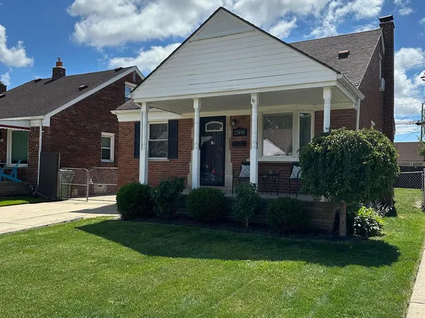13499 Callender St, Southgate, MI 48195