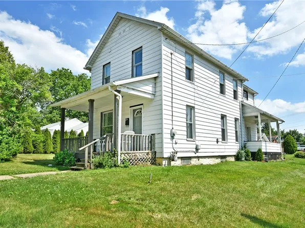574 Thornton St, Sharon, PA 16146