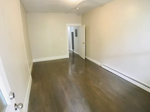 68 Chatham St #8, Worcester, MA 01609