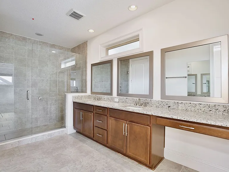 10822 Mobberley Cir — Photo 26