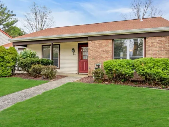 820B Liverpool Circle, Manchester, NJ 08759
