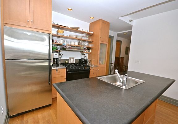 3rd image of 125 Court St APT 8KS
