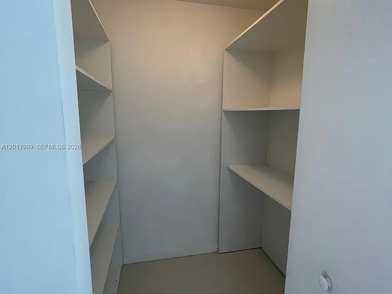 5300 Paseo Dr #604 — Photo 11