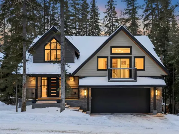 117 NW Silvertip Rdg, Canmore, AB T1W 3A8