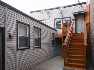 3650 W George St #R2, Chicago, IL 60618