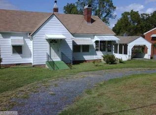 226 N Tremont Dr, Asheboro, NC 27203