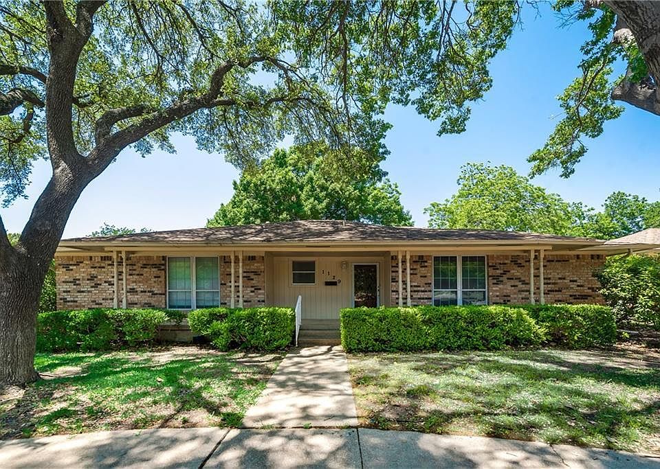 1st image of 1129 Southgate Cir