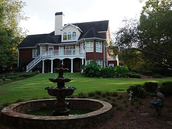 5th image of 1350 Woodland Lake Dr