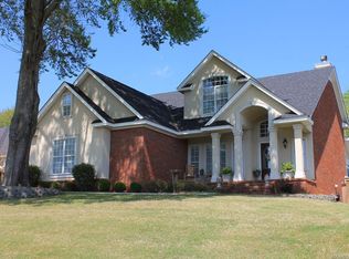 218 Mountain Ridge Rd, Millbrook, AL 36054