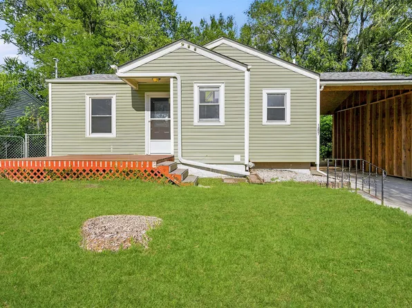 1257 E 33rd St, Des Moines, IA 50317