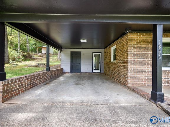 5th image of 1806 Becky Ln