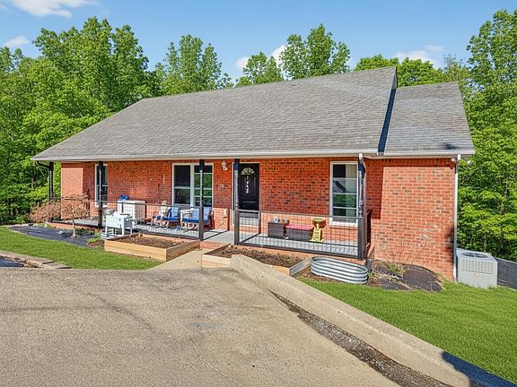 4th image of 180 Doty Rd