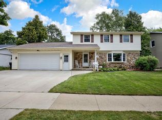 2008 N Eugene St, Appleton, WI 54914