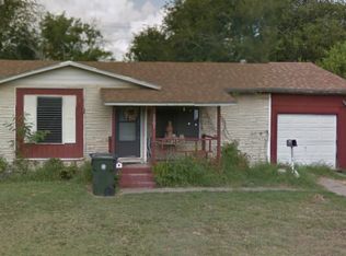 1201 Whitaker Dr, Corpus Christi, TX 78412