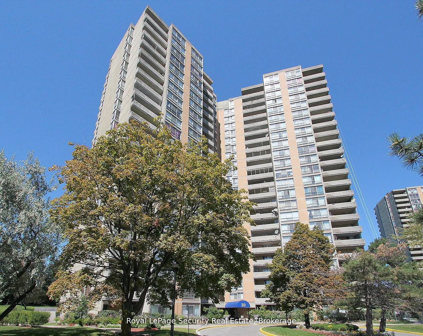 10 Martha Eaton Way #2413 photo 1