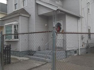 620 Maple St, Bridgeport, CT 06608