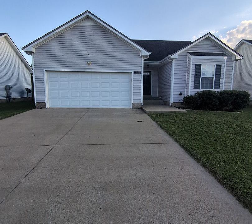 1st image of 536 Fox Trot Dr