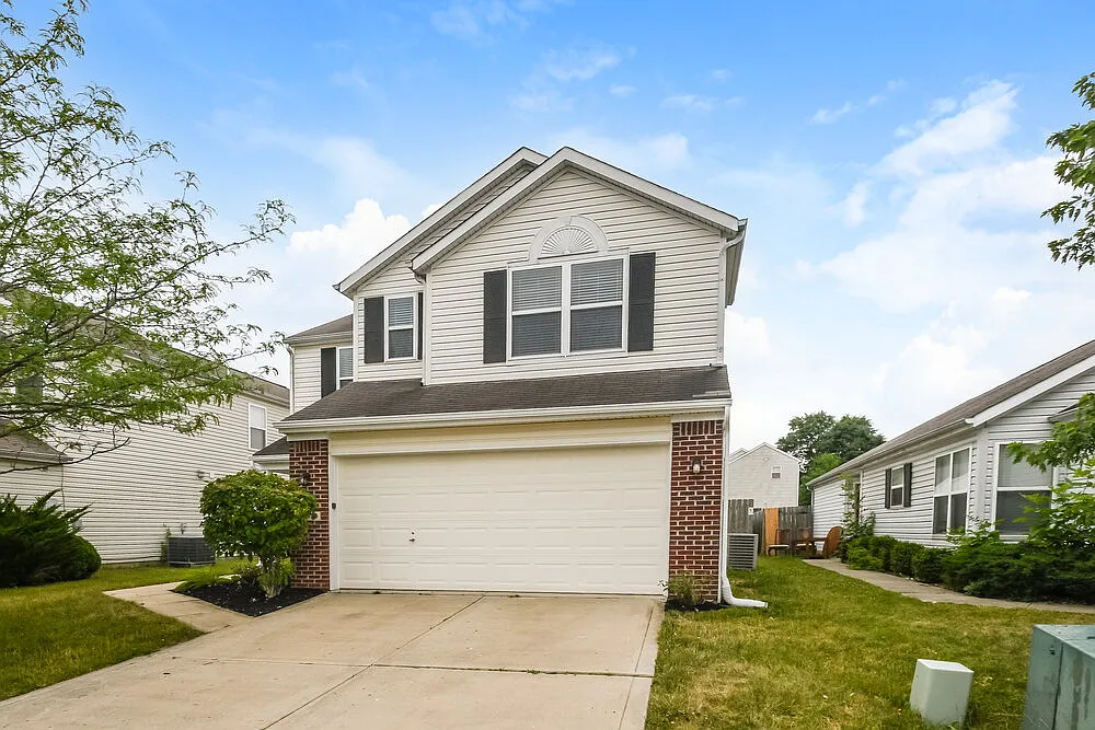 3 bed, 2.5 bath, 1550 sqft, $2,680 — Photo 1