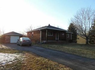 1816 Kokomo Dr, Hubbard, OH 44425