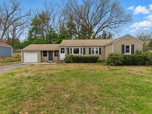 42 N Brook Rd, Springfield, MA 01119