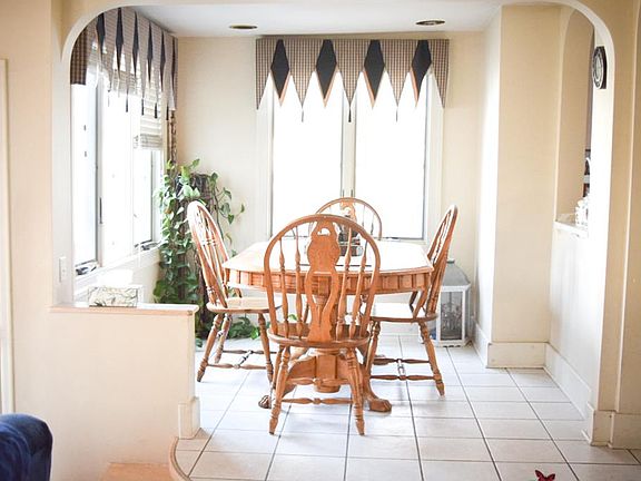 5th image of 671 Vernon Heights Blvd