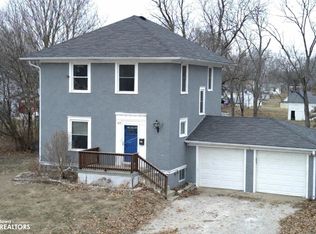 105 E North St, Bloomfield, IA 52537