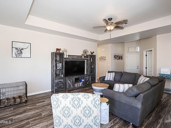 4th image of 54352 W MORGANS Place